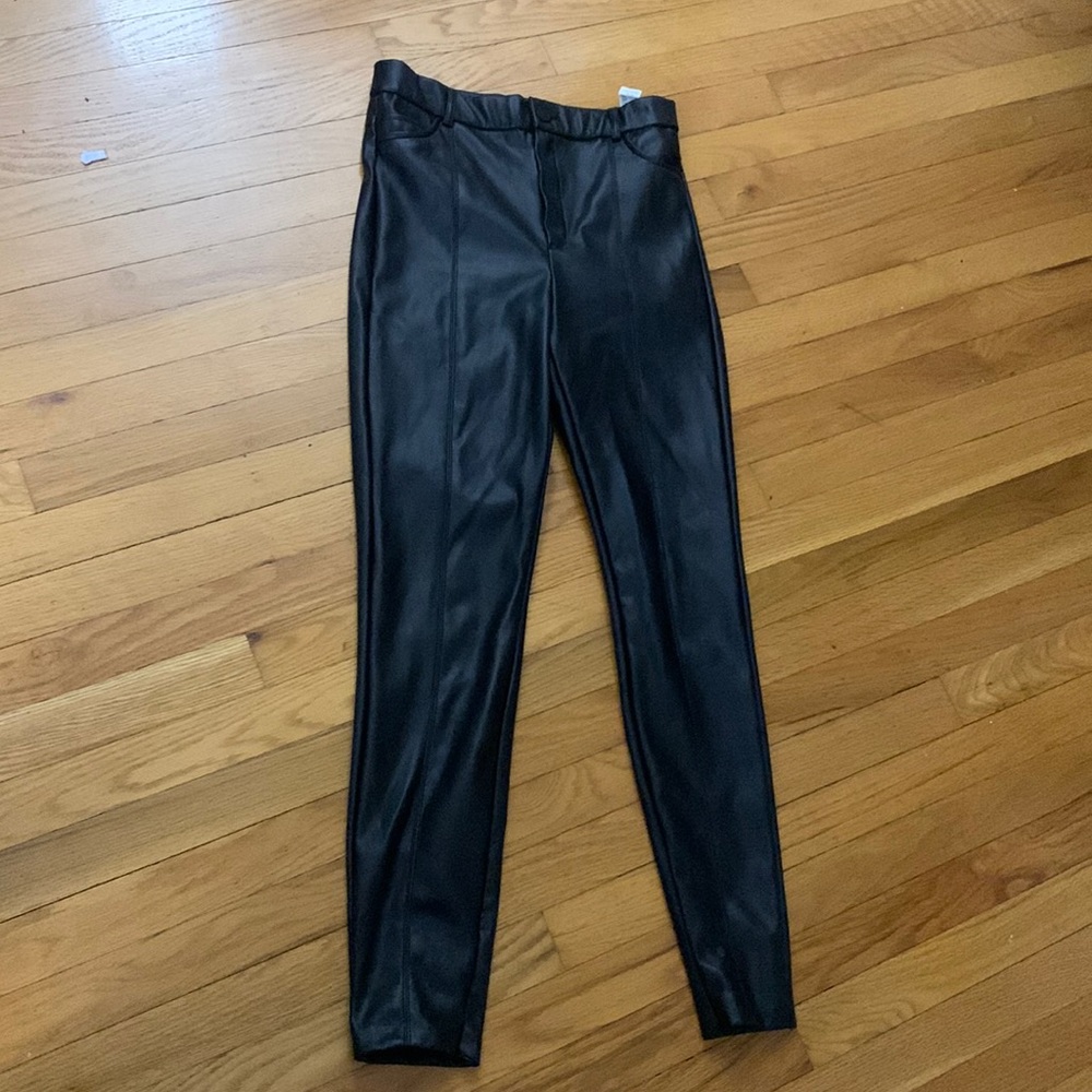 Faux Leather Leggings/Jeans
